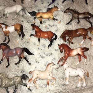 Mini Breyer Toy horse bundle.